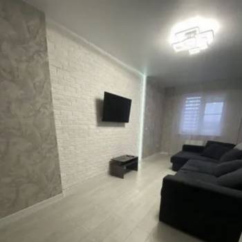 Сдается 1-комнатная квартира, 43 м²