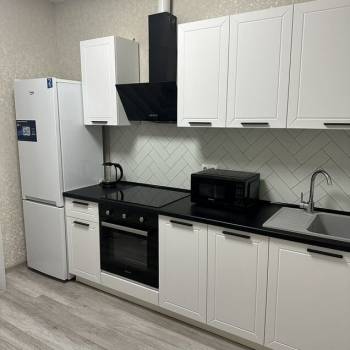 Продается 1-комнатная квартира, 35 м²