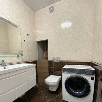 Продается 2-х комнатная квартира, 65 м²