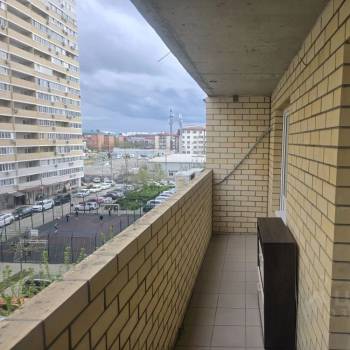 Сдается 1-комнатная квартира, 42 м²
