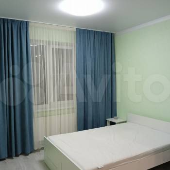 Сдается 1-комнатная квартира, 40 м²