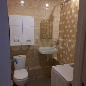 Продается 1-комнатная квартира, 44 м²
