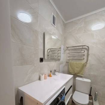 Сдается 2-х комнатная квартира, 60 м²