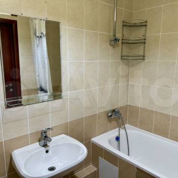 Продается 1-комнатная квартира, 43 м²
