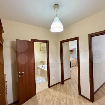 Продается 1-комнатная квартира, 43 м²