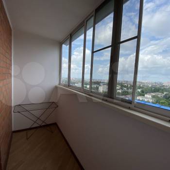 Продается 1-комнатная квартира, 43 м²