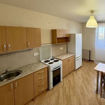 Продается 1-комнатная квартира, 43 м²