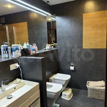 Продается Многокомнатная квартира, 82 м²
