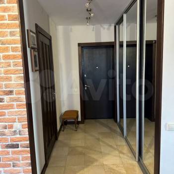 Продается Многокомнатная квартира, 82 м²