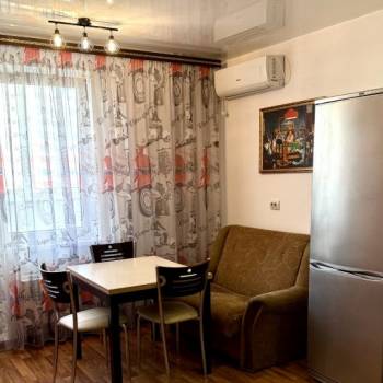 Сдается 2-х комнатная квартира, 65 м²