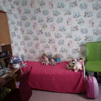 Продается Многокомнатная квартира, 61 м²