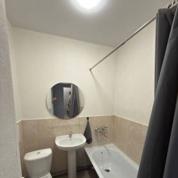 Сдается 1-комнатная квартира, 37 м²