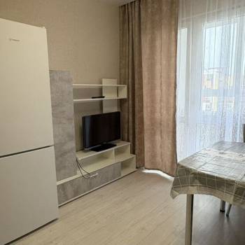 Сдается 1-комнатная квартира, 38,5 м²