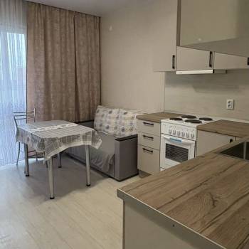 Сдается 1-комнатная квартира, 38,5 м²
