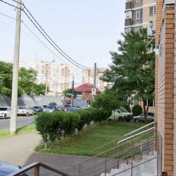 Продается 2-х комнатная квартира, 101 м²