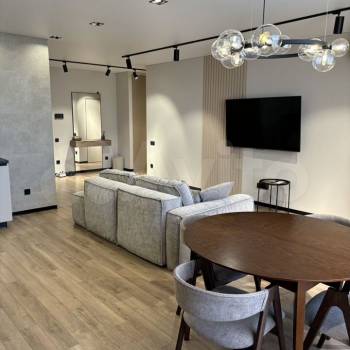 Продается 2-х комнатная квартира, 89,6 м²