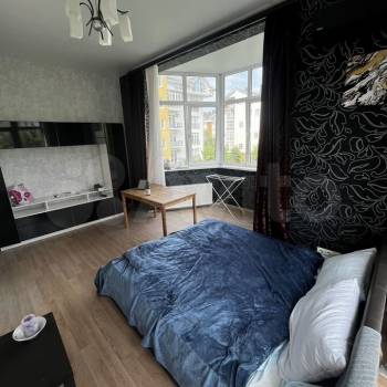 Сдается 1-комнатная квартира, 40 м²