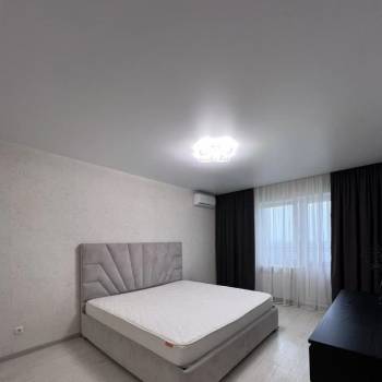 Сдается Многокомнатная квартира, 80,84 м²