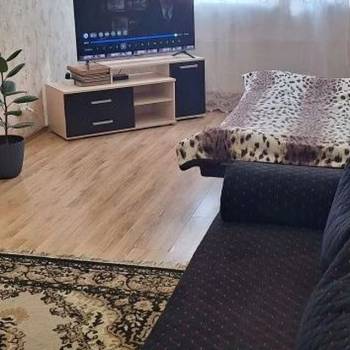Сдается 2-х комнатная квартира, 70 м²
