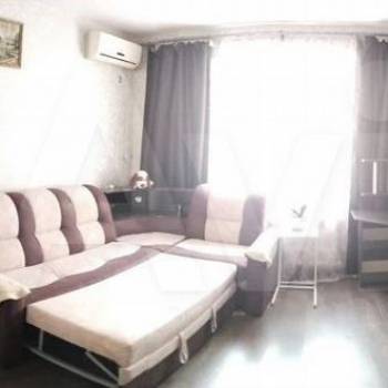 Продается 1-комнатная квартира, 38 м²