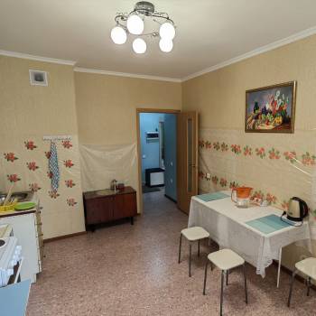 Сдается 1-комнатная квартира, 43 м²