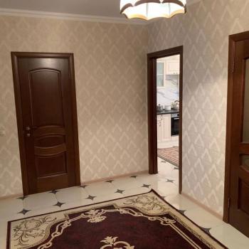 Сдается 2-х комнатная квартира, 78 м²