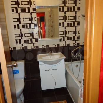 Сдается 1-комнатная квартира, 40 м²