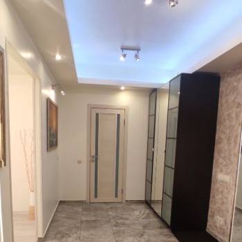 Продается 2-х комнатная квартира, 80 м²