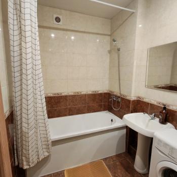 Сдается 1-комнатная квартира, 43 м²