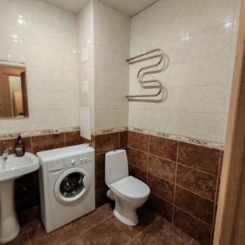 Сдается 1-комнатная квартира, 43 м²