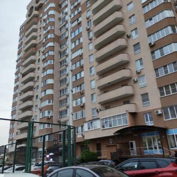 Сдается 1-комнатная квартира, 43 м²
