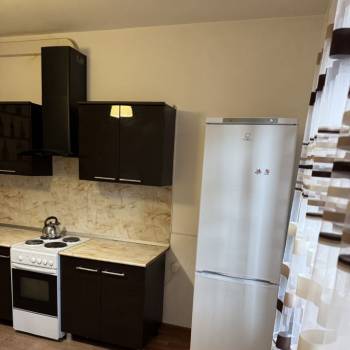 Сдается 1-комнатная квартира, 48 м²