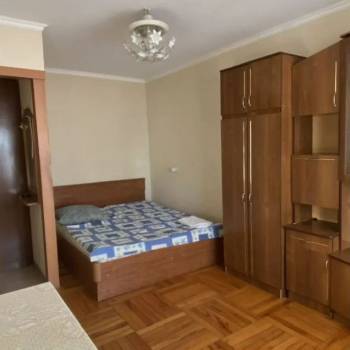 Продается 1-комнатная квартира, 28 м²