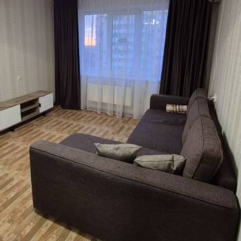 Сдается 1-комнатная квартира, 40 м²