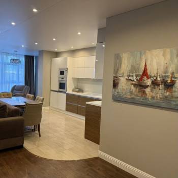 Продается 2-х комнатная квартира, 77,7 м²