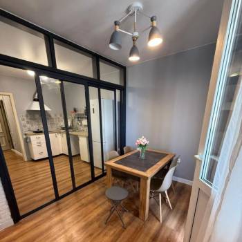 Сдается 1-комнатная квартира, 43 м²