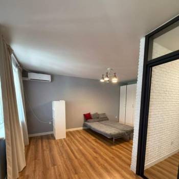 Сдается 1-комнатная квартира, 43 м²