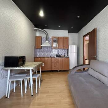Сдается 1-комнатная квартира, 45 м²