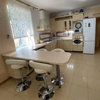 Продается Дом, 260 м²