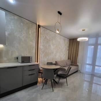 Сдается 2-х комнатная квартира, 65 м²