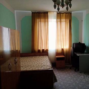 Сдается 1-комнатная квартира, 42 м²