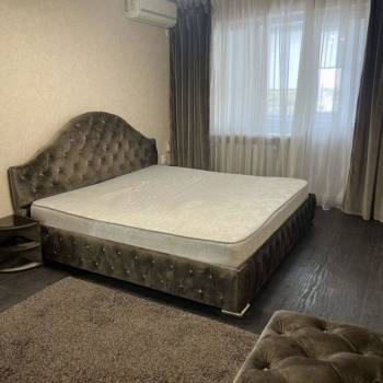 Продается 1-комнатная квартира, 32 м²