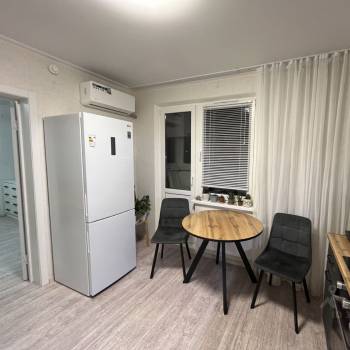 Продается 1-комнатная квартира, 30,1 м²