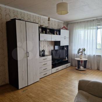Продается Многокомнатная квартира, 77,6 м²