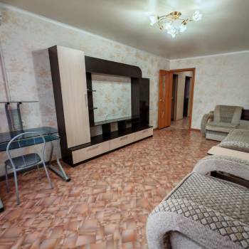 Сдается 2-х комнатная квартира, 70 м²