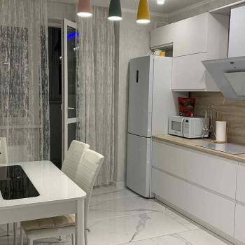 Сдается 2-х комнатная квартира, 73 м²