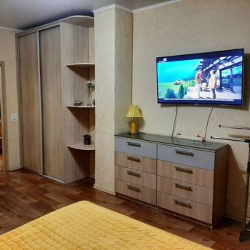 Сдается 1-комнатная квартира, 42 м²