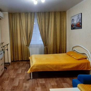 Сдается 1-комнатная квартира, 42 м²