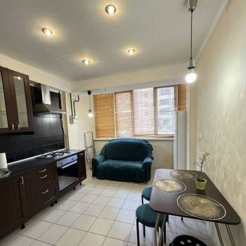 Сдается 1-комнатная квартира, 44 м²