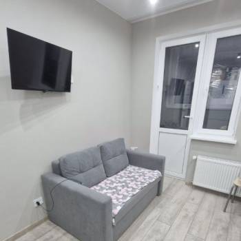 Продается 1-комнатная квартира, 37 м²